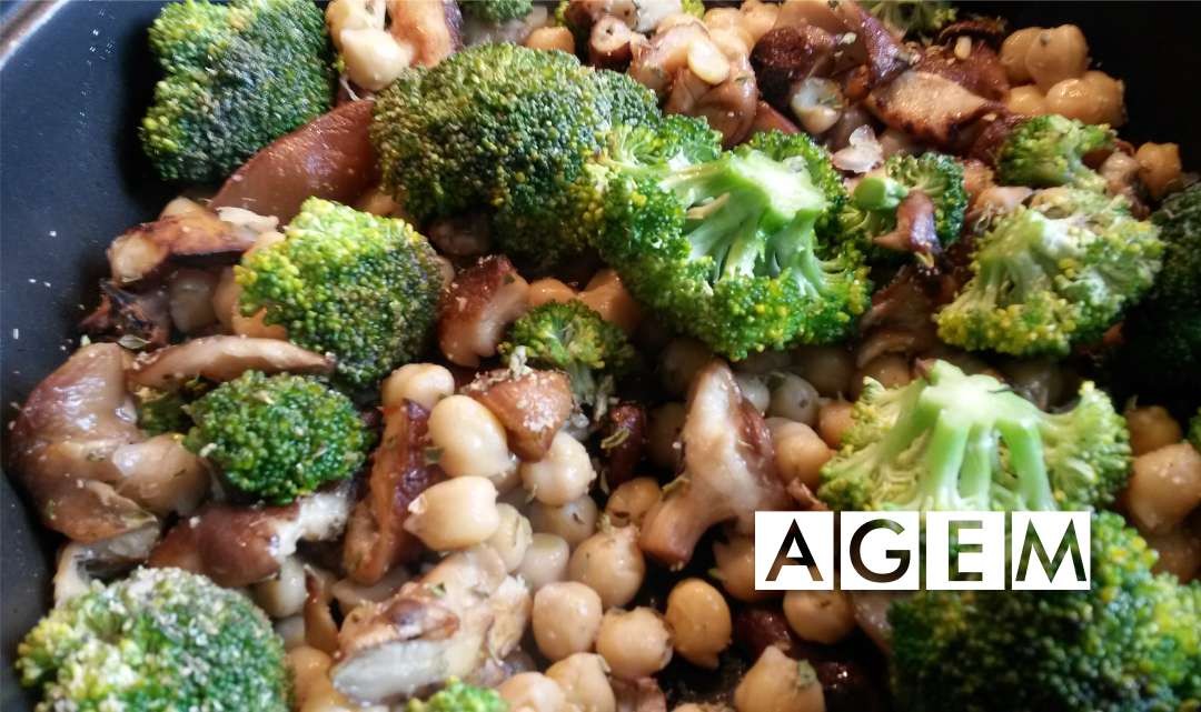 Garbanzos con Setas y Brocoli - AGEM